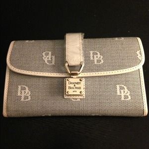 Dooney & Bourke wallet.