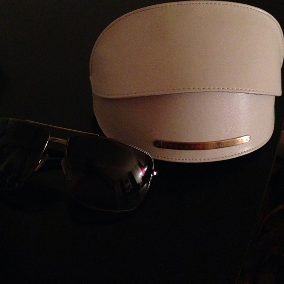 Sunglasses - Picture 2 of 4