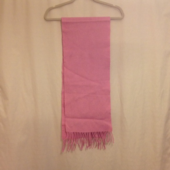 Scraf - Picture 2 of 2