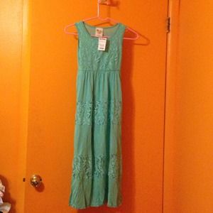 ⛔️SOLD ⛔️Girls Size 8 summer maxi dress
