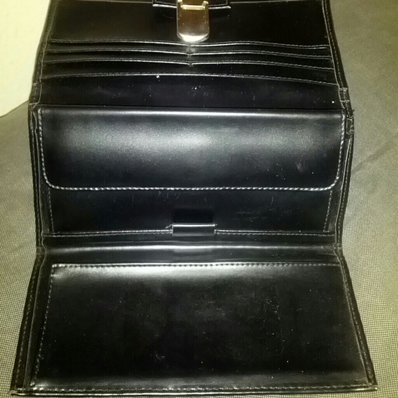 Wallet - Picture 2 of 3