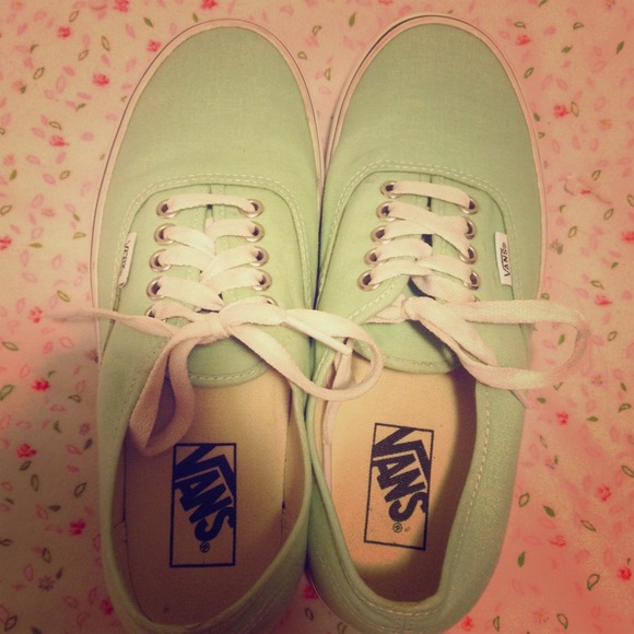 Mint green VANS😍