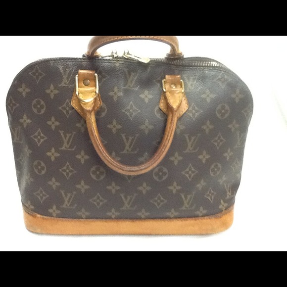 Louis Vuitton Alma Bag