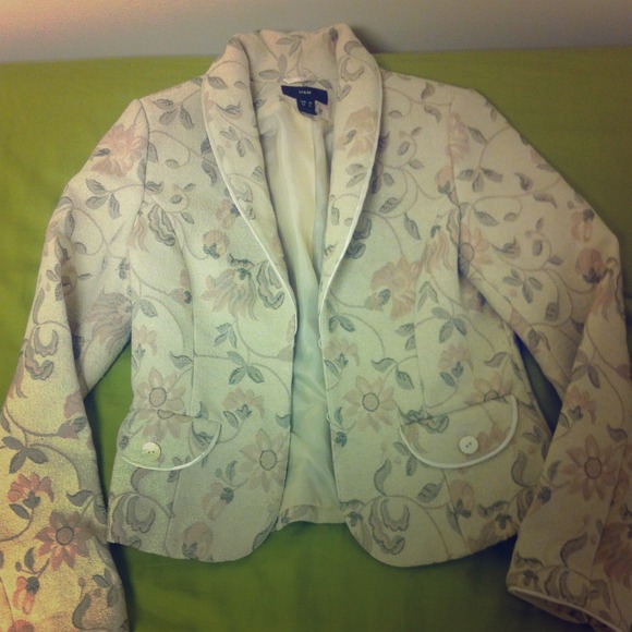 H & M Vintage Flowery Blazer