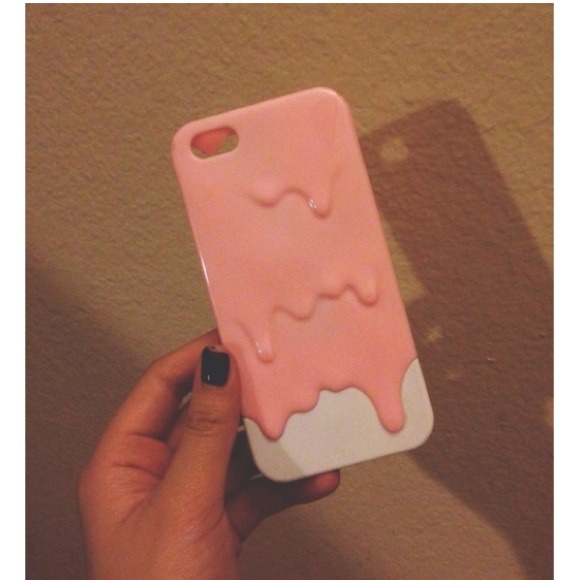 SOLD🚫Ice Cream Iphone 5 Case