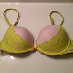 Victoria's Secret bra