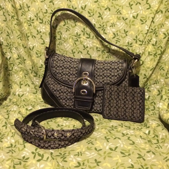 Black Coach Handbag with ID wallet/Belt