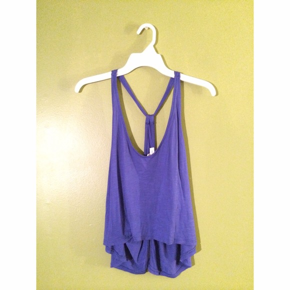 SOLD NWOT urban outfitters open back flowy crop