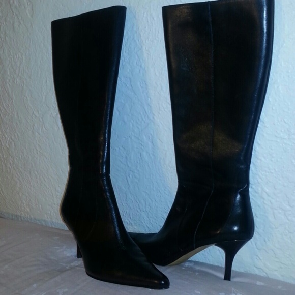 ANNE  KLEIN BOOTS