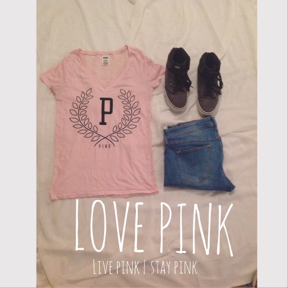 Lace back PINK tee - Picture 1 of 2
