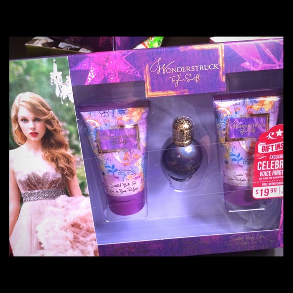Taylor Swift perfume set