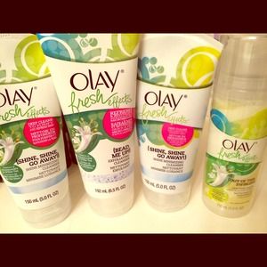 🚫BUNDLED🚫 Olay face wash & SUAVE shampoo+cond.