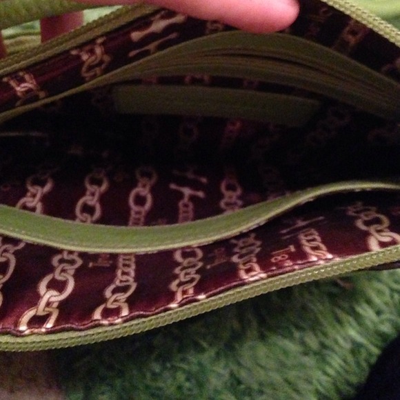 Green tignanello purse!🍀💚 - Picture 2 of 4