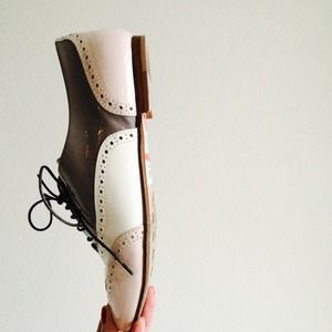 AGL Shoes - Attilio Giusti Leombruni Tri Color Oxford AGL Shoes - Attilio Giusti Leombruni Tri Color Oxford