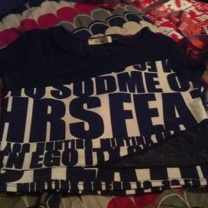 A black & white crop top.