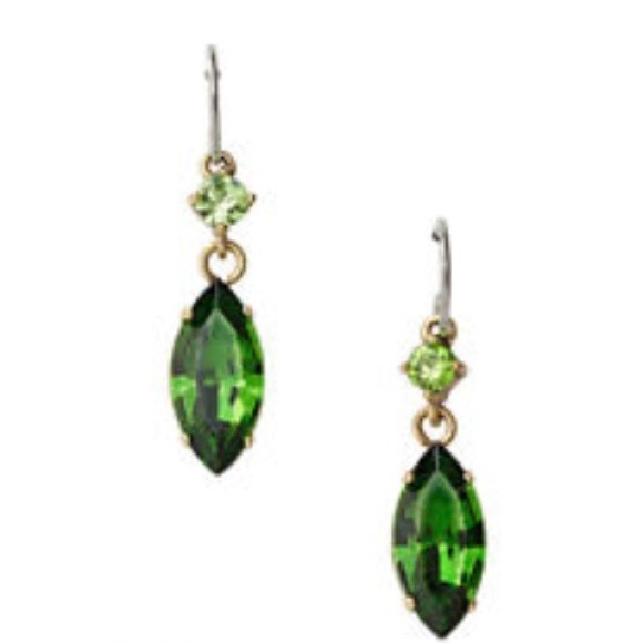 🚫SOLD in bundle!🚫Fossil emerald green earrings - Picture 1 of 2