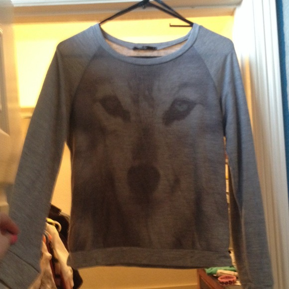Wolf shirt
