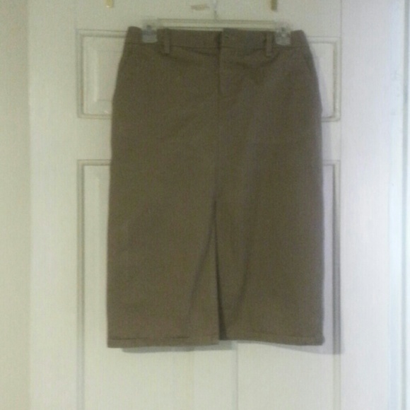 GAP KHAKI skirt