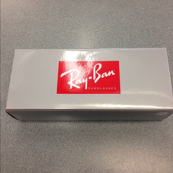 Ray-Ban Aviators BRAND NEW! - Picture 3 of 4