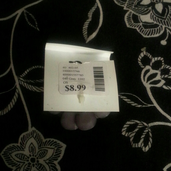 Ring - Picture 3 of 3