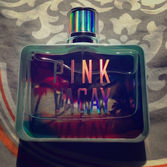 PINK Vacay Eau de parfum