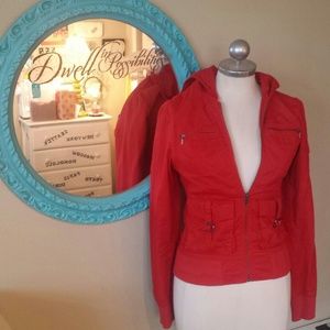 LIGHT WEIGHT RED ZIP UP JACKET!