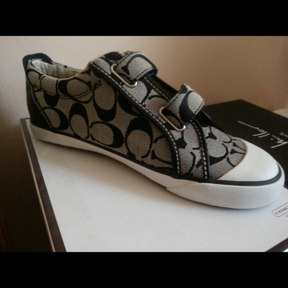 Coach Britt Signature Sneakers