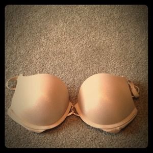 Victoria's Secret Bombshell bra