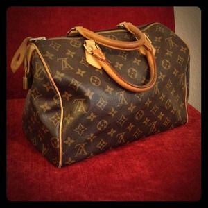 Louis Vuitton Speedy 30