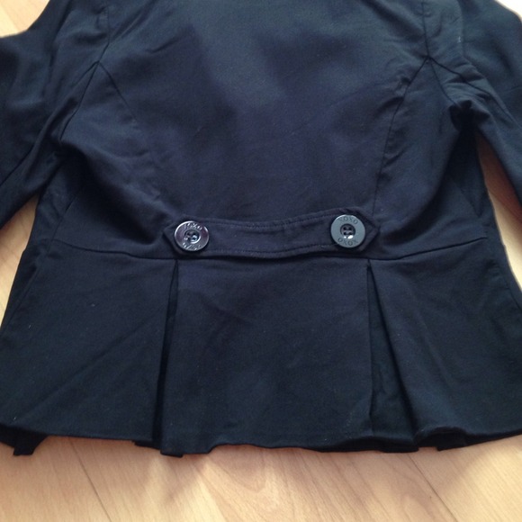 XOXO Black Fitted Blazer - Picture 4 of 4