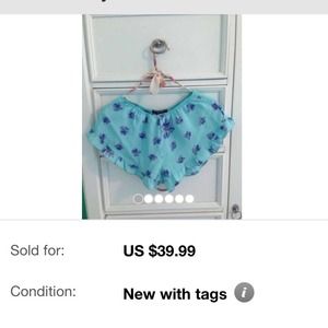 brandy melville vodis. looking for not selling!