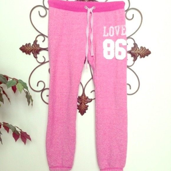 ❌Sold❌VS Pink brand sweats