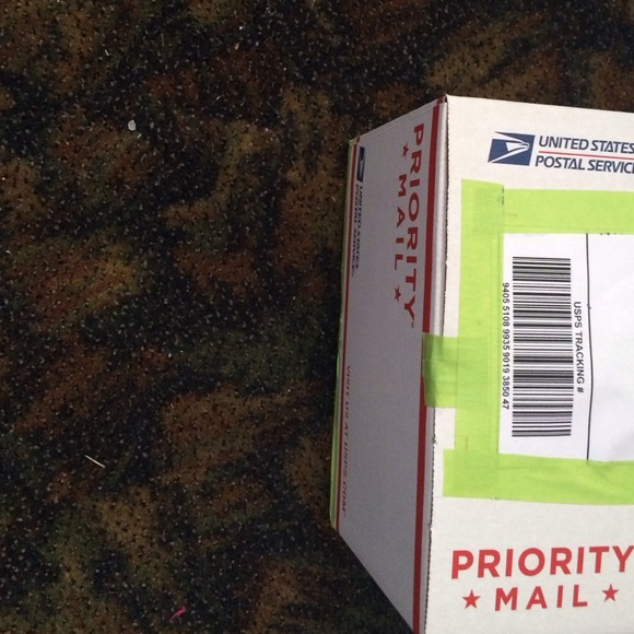 Tracking - Picture 3 of 3