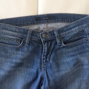 Joes jeans. Provocateur.