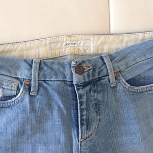 Joe's cropped jeans. Sz 26.