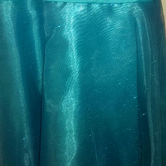 Turquoise Sequins Party Dress - Picture 4 of 4