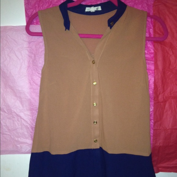 Clothes Bundle! - Picture 2 of 4