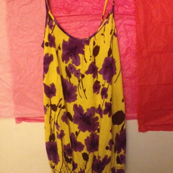 Clothes Bundle! - Picture 3 of 4