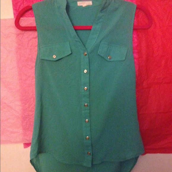 Clothes Bundle! - Picture 4 of 4