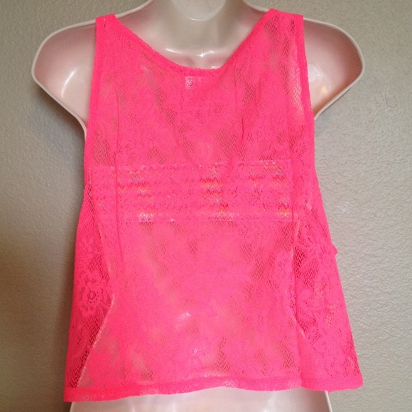 Spring Break Ready VS Pink Mesh Halter - Picture 3 of 4