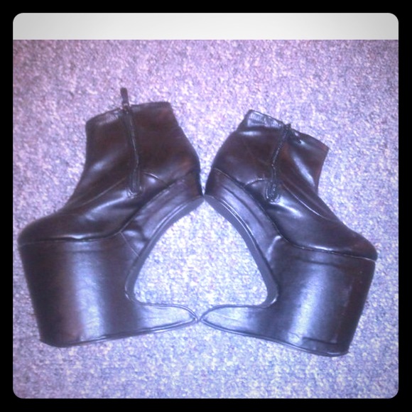 REDUCED LADY GAGA INSPIRE BOOTIES