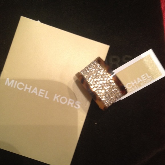 Auténtic Mk ring new!!!