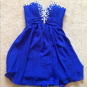 Blue dress