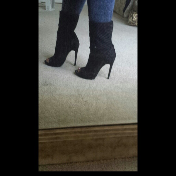 Bebe Evelina (Balmain Inspired Booties) w/ box