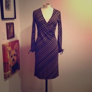 MARKDOWN Express Black and Tan Mock Wrap Dress 1/2