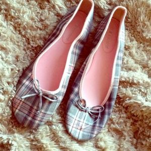 Pink and Gray plaid flats🎀