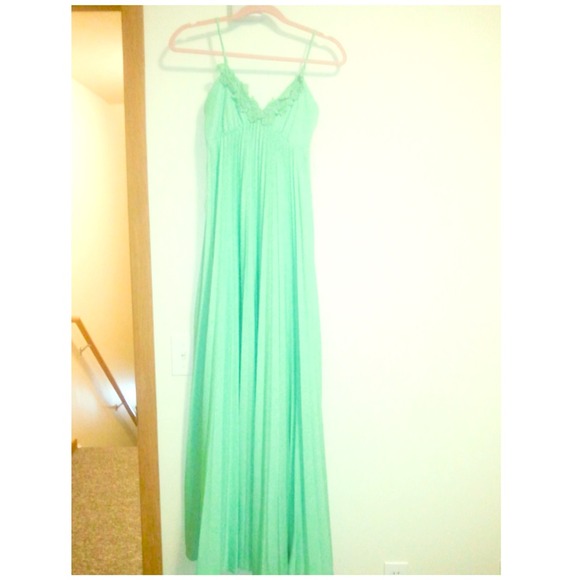MAXI DRESS TO DIE FOR SOLD ON ANOTHER SITE!!!