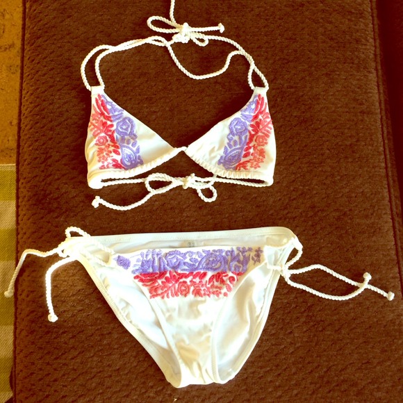 💛SOLD!💛 Victorias Secret bikini