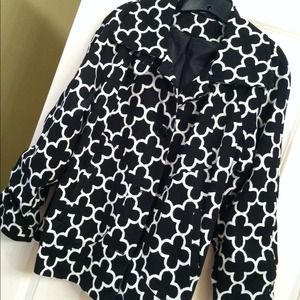 Long sleeve fully lined jacket