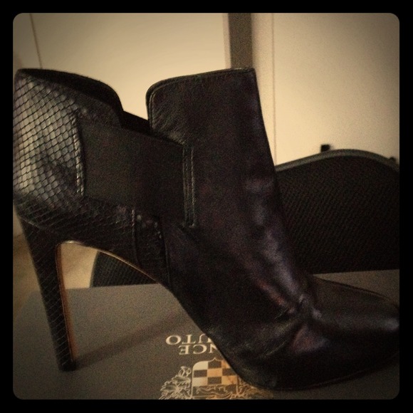 Vince Camuto women's Ariana boot